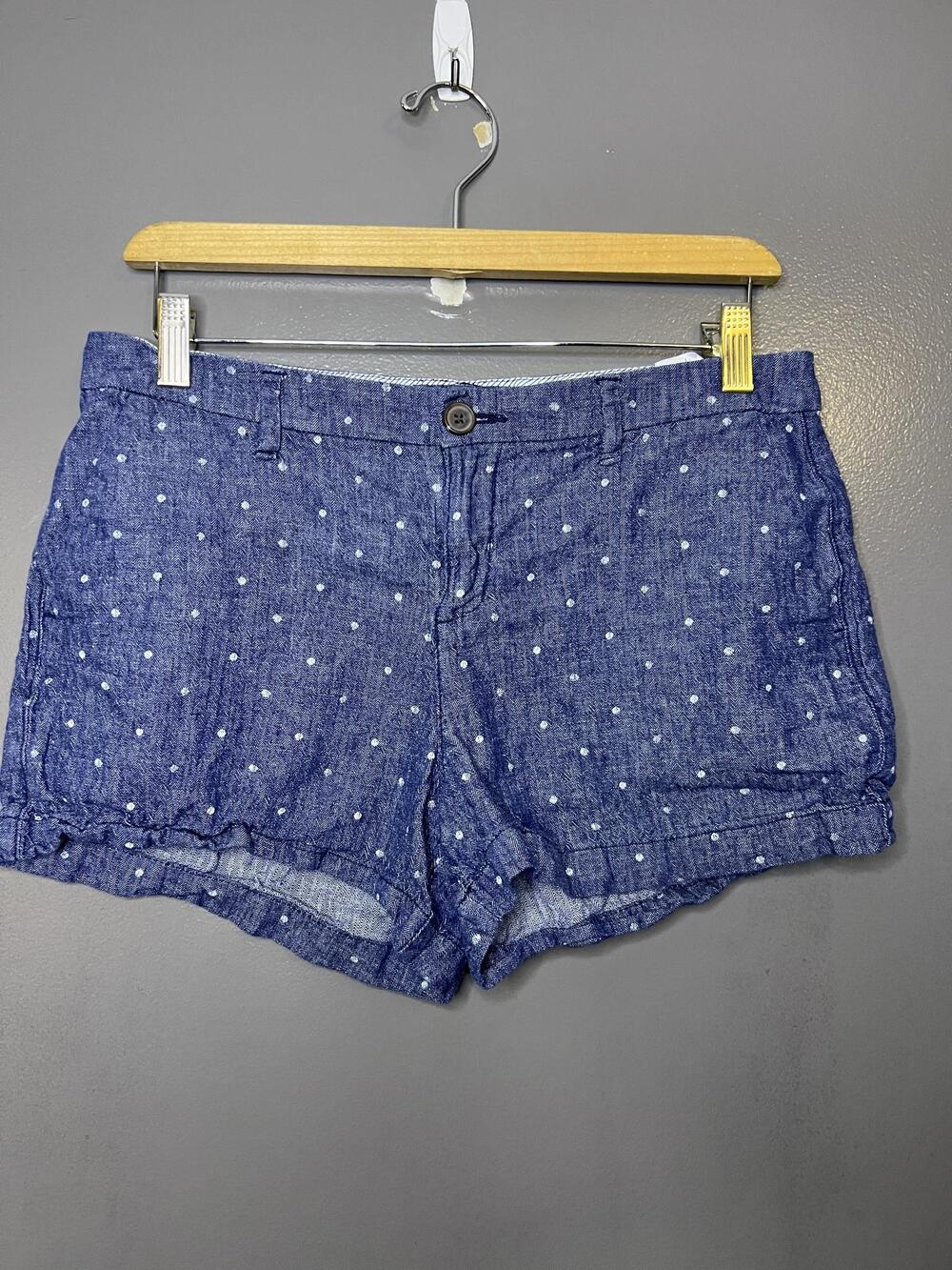 Old Navy Shorts Womens 6 Blue Polka Dot Chambray Cuffed Chino Casual Summer